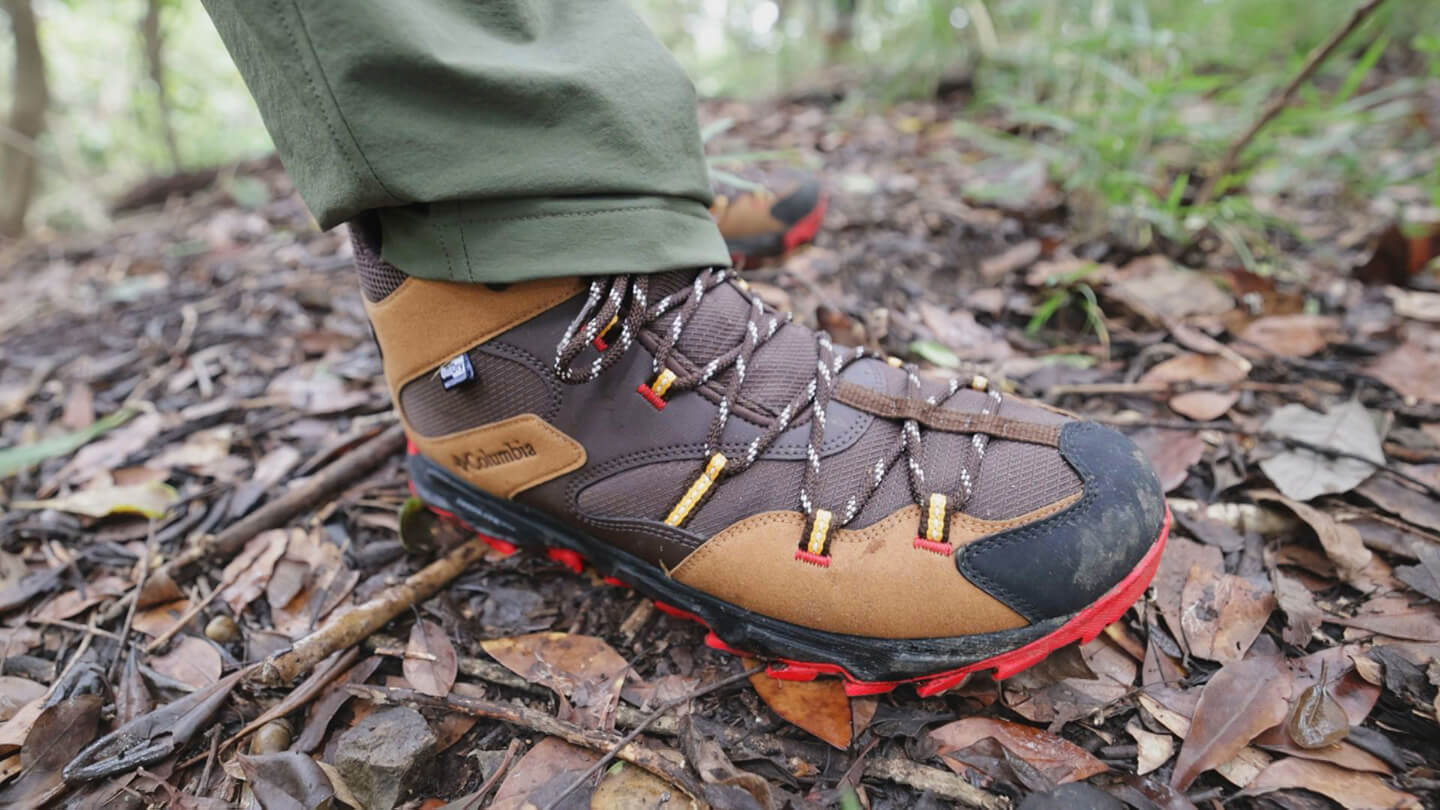 セイバー シックス ミッド アウトドライ ワイド/Columbia